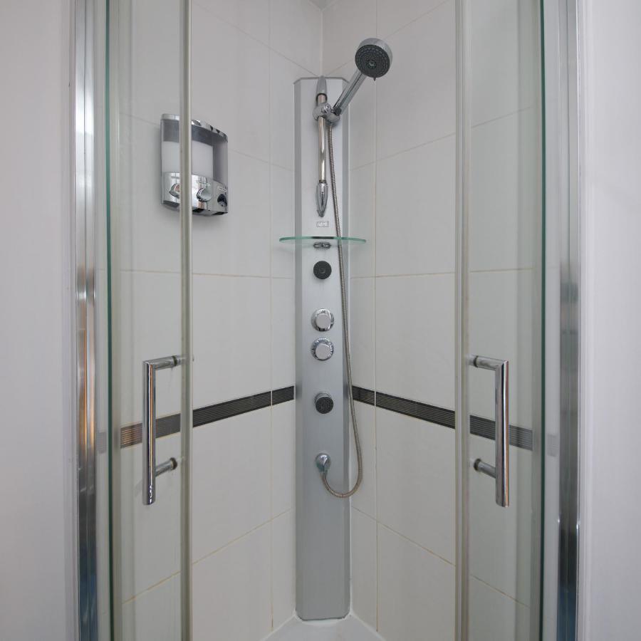 Liverpool City Stays - Economy Room - Close To Airport Ee1 Exterior photo