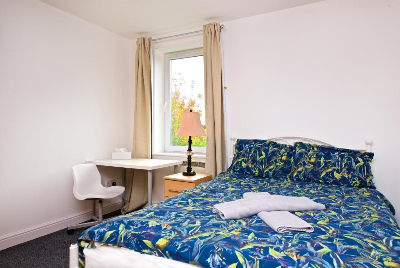 Liverpool City Stays - Economy Room - Close To Airport Ee1 Exterior photo