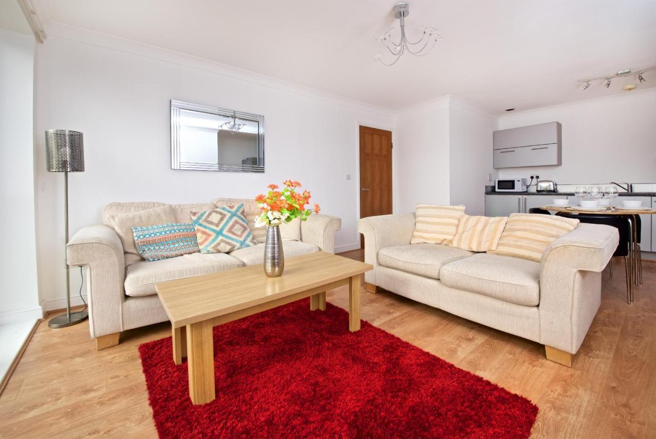 Liverpool City Stays - Economy Room - Close To Airport Ee1 Exterior photo
